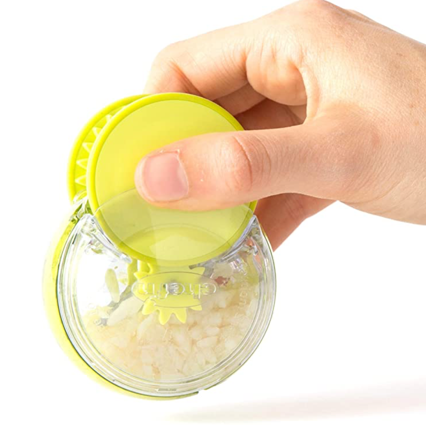 Garlic Zoom – The Measuring Cup